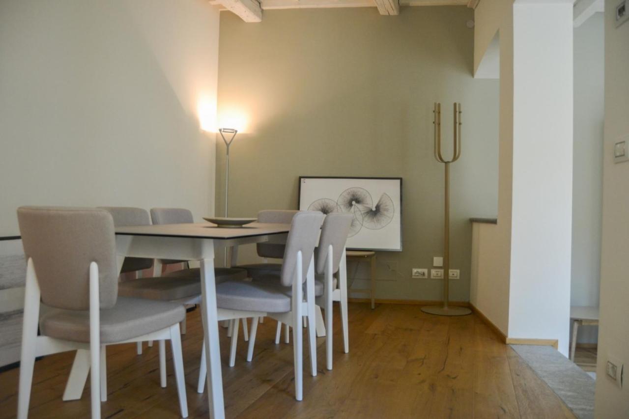 Ferienwohnung Joivy Fulcorina Mailand Exterior foto