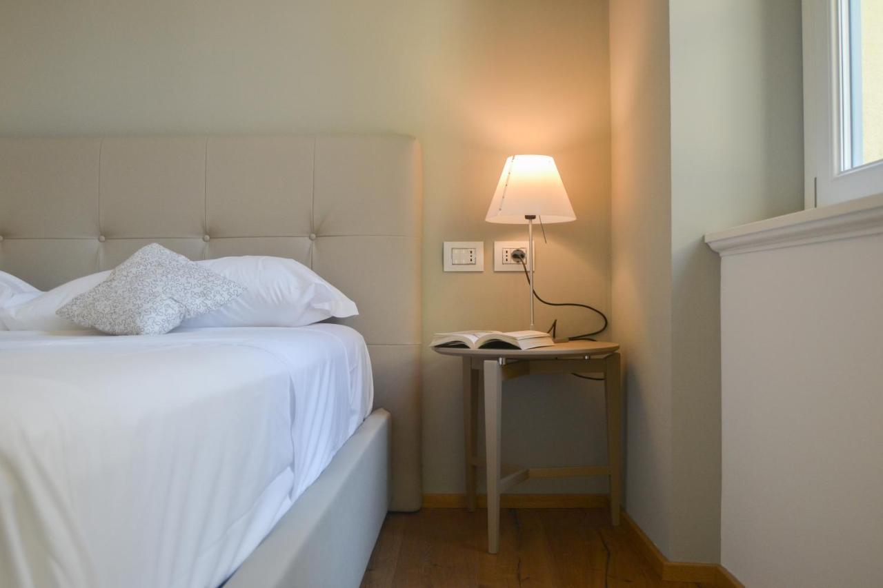Ferienwohnung Joivy Fulcorina Mailand Exterior foto