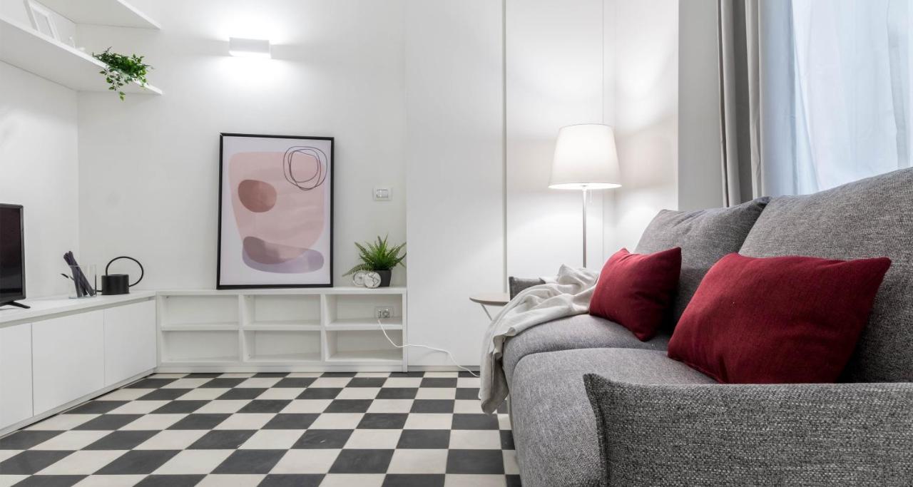 Ferienwohnung Joivy Fulcorina Mailand Exterior foto