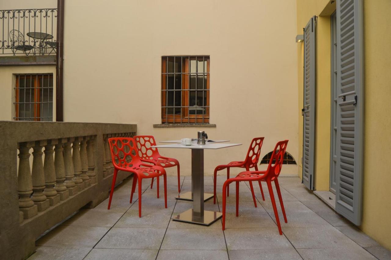 Ferienwohnung Joivy Fulcorina Mailand Exterior foto